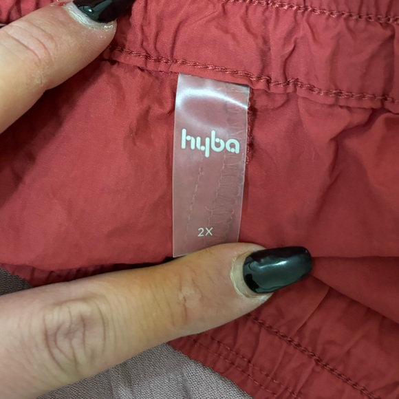 Hyba dark red athletic shorts size 2X - Picture 2 of 3